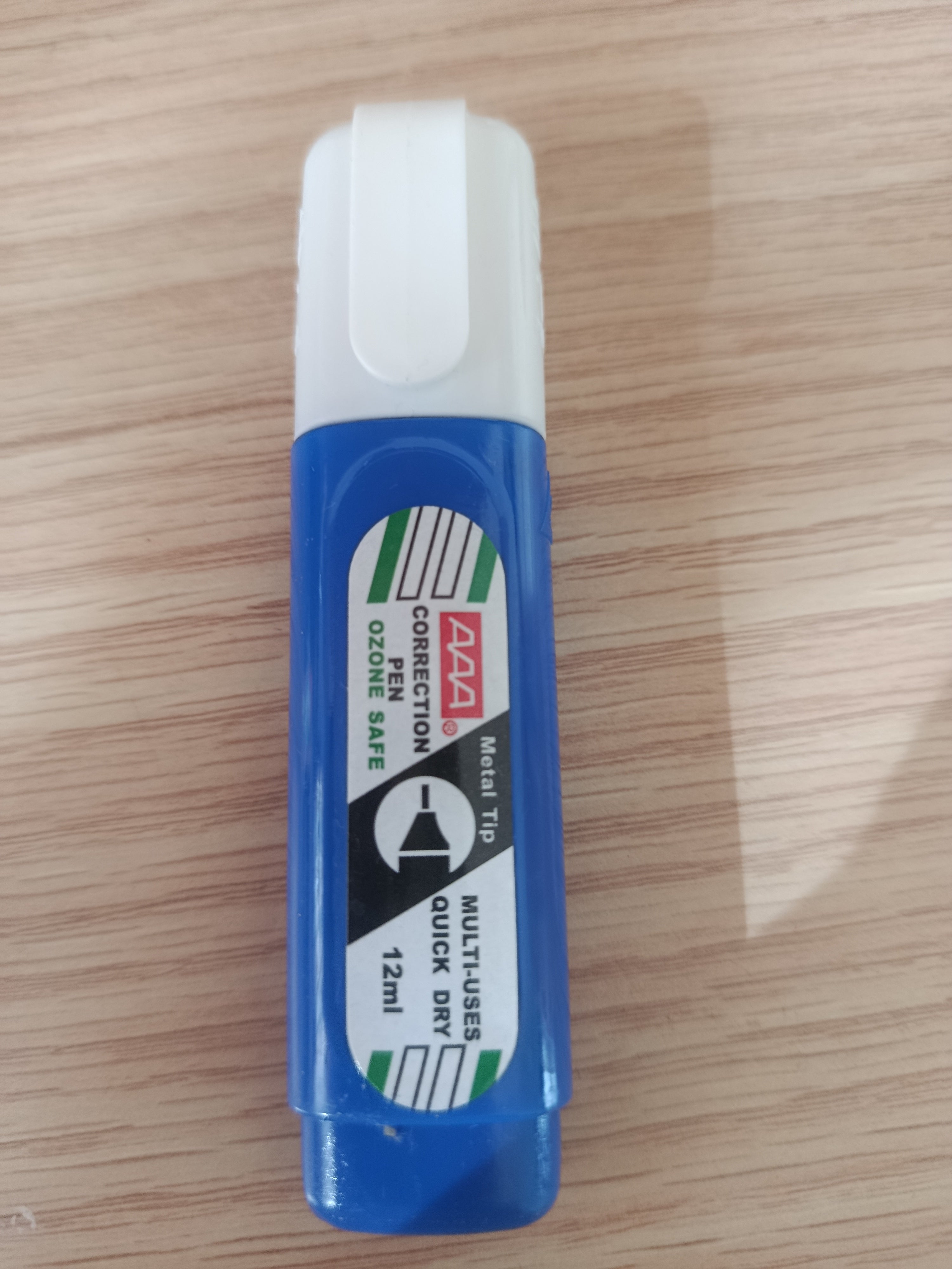 AAA quick dry correction pen