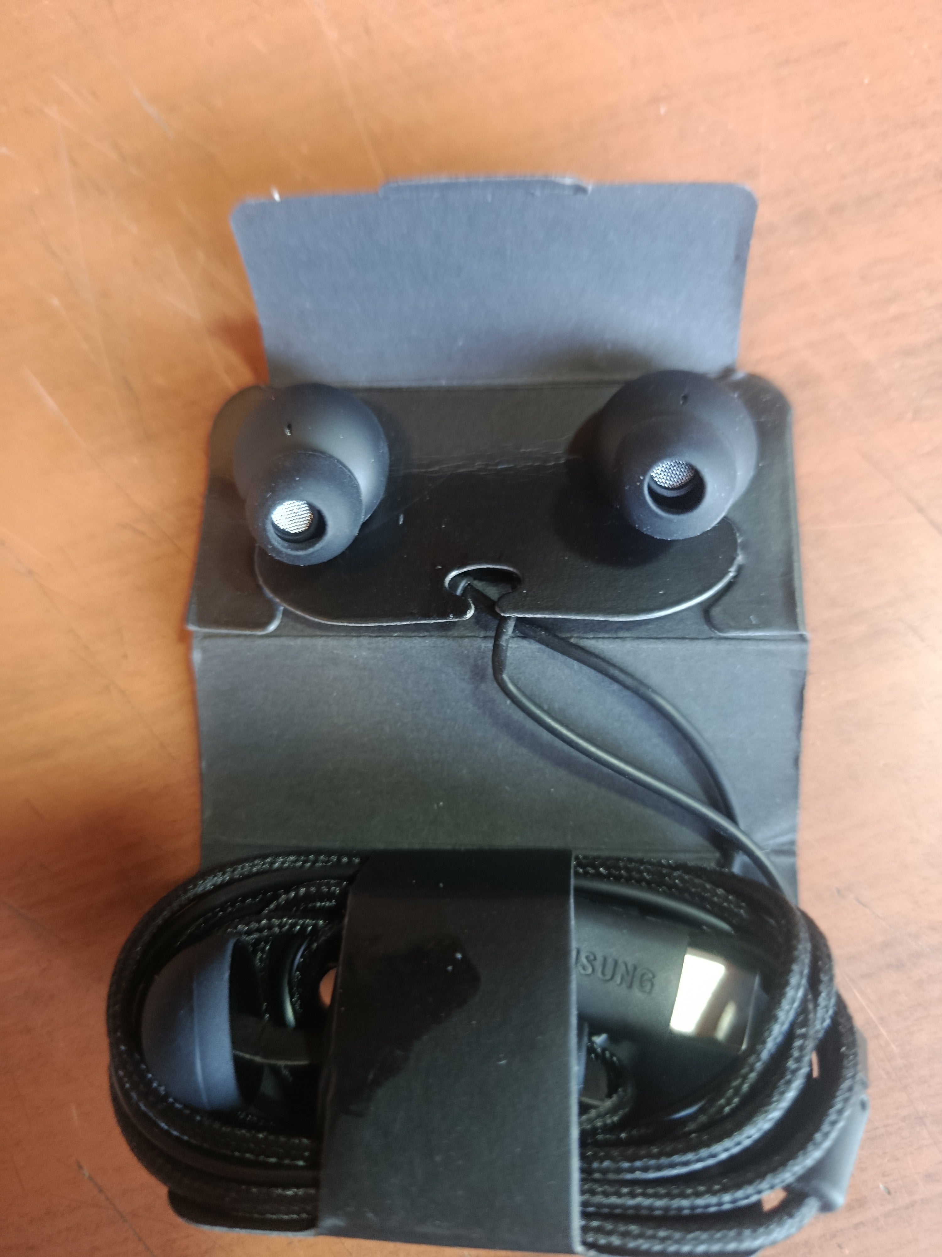 Samsung akg type c earphones